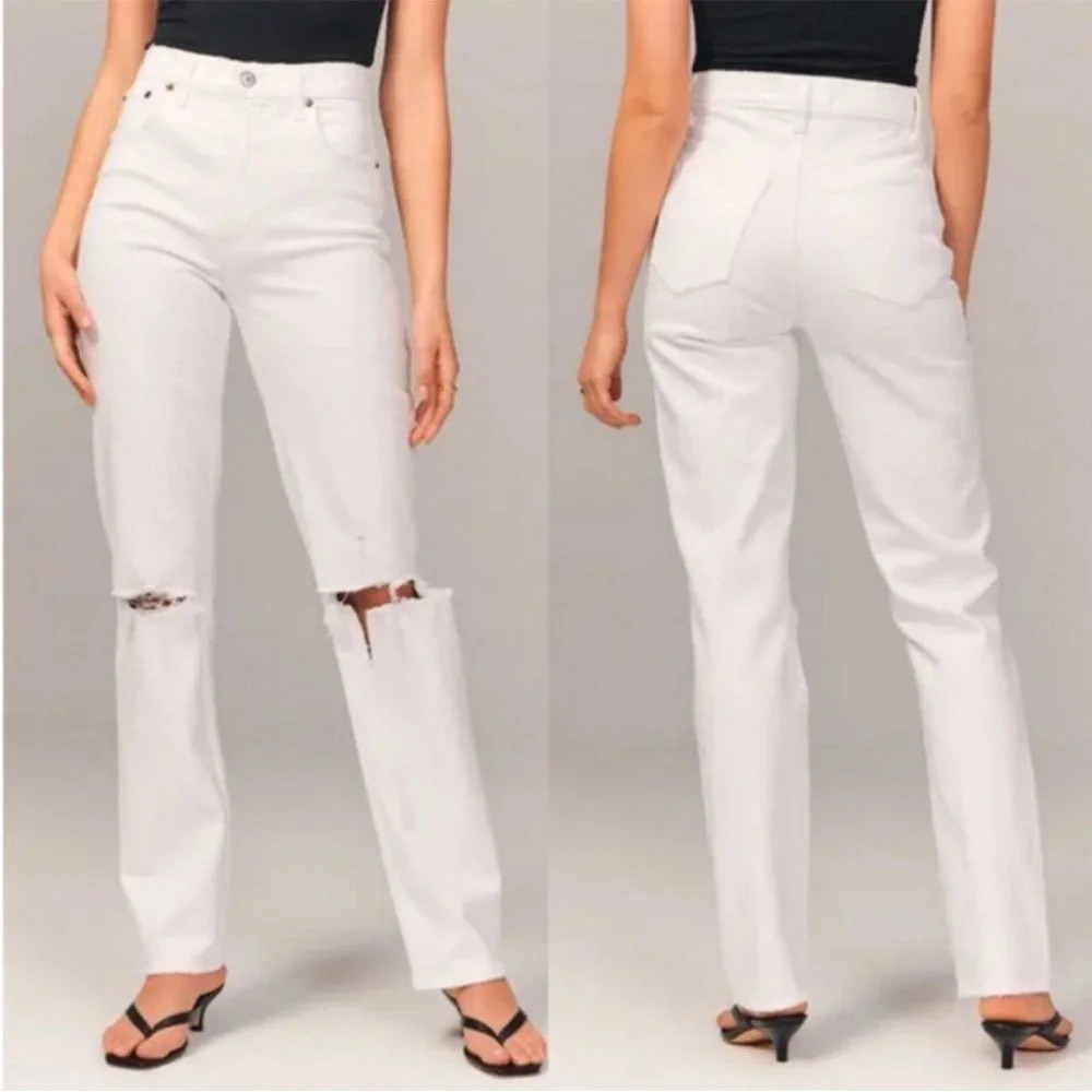 A+F 90s Straight Ultra High Rise Distressed White Jeans